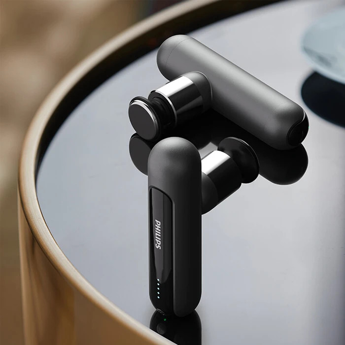 ماساژور تفنگی Philips PPM3103G از زاویه جانبی